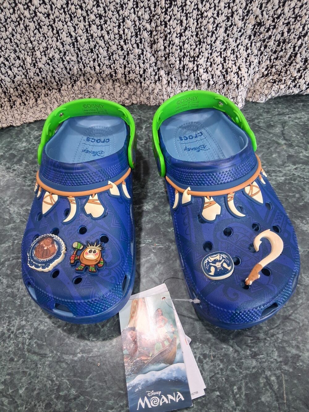 Crocs X Disney Moana Maui Classic Junior Big Kid 5 J5 Clog Slip On Blue Green
